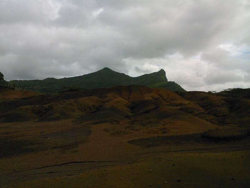 gal/Ile Maurice/SP_A0051_Coloured_Earth.jpg